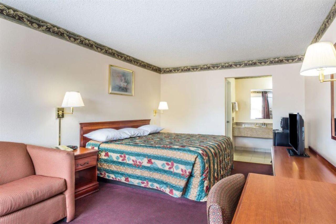 Days Inn By Wyndham Ashland Exterior foto